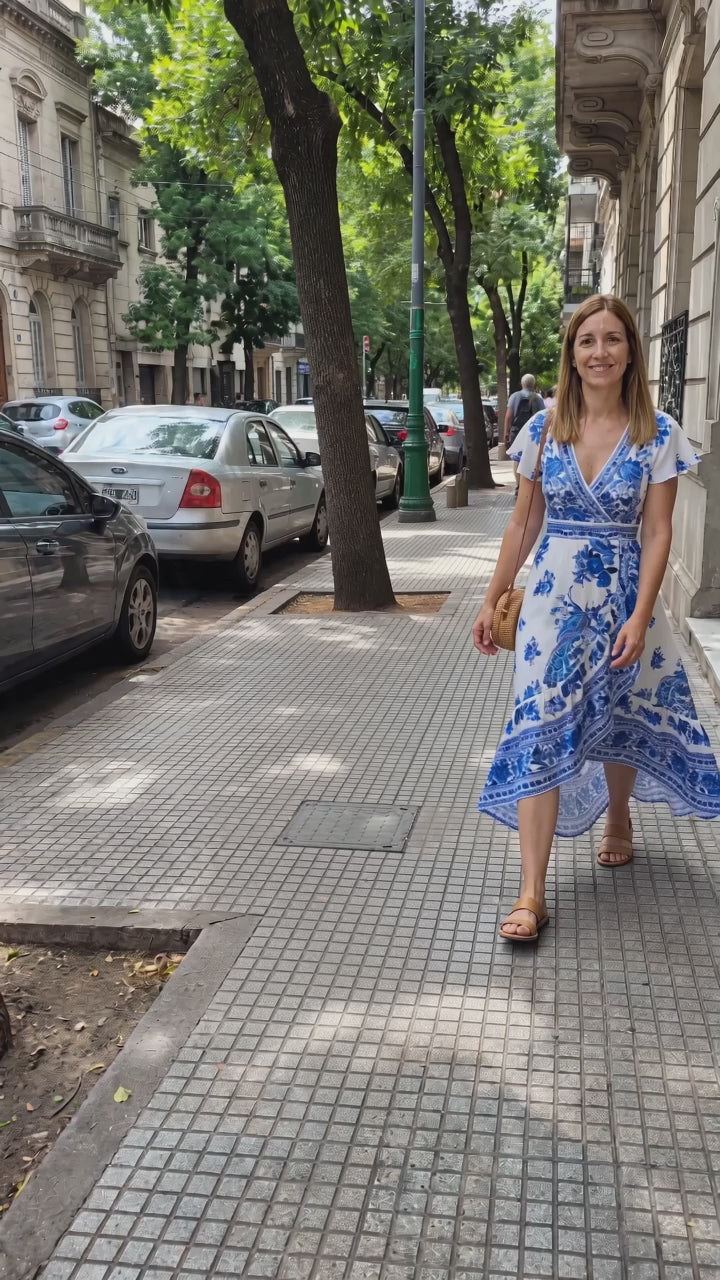 Vestido Azulejo puesto en la calle